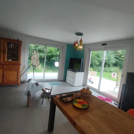 Maison Dans La Nature Entre Lacs Et Montagnes ヴィラ Lyaud